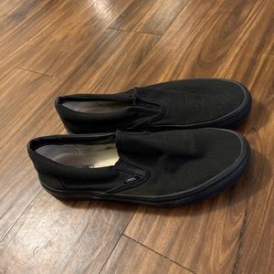 Black Vans size 12
